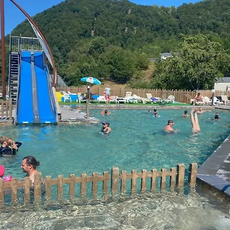 5 Personnes Avec Terrasse - Api-1-52-1256 Camping *