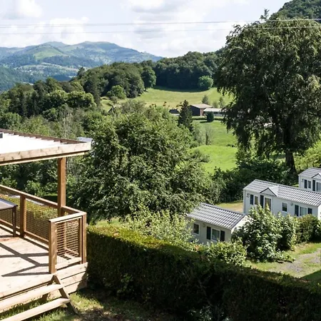 5 Personnes Avec Terrasse - Api-1-52-1256 Campsite Vic-sur-Cere