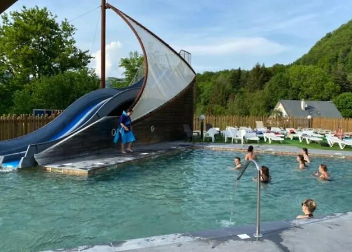 5 Personnes Avec Terrasse - Api-1-52-1256