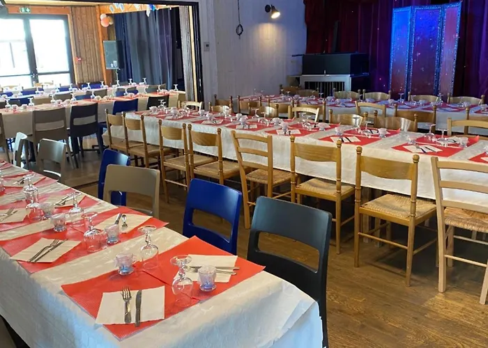 5 Personnes Avec Terrasse - Api-1-52-1256 Vic-sur-Cere